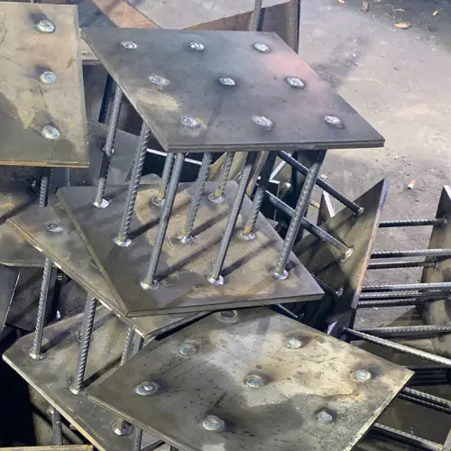 在确定泰安预埋件位置时，需要考虑以下几点