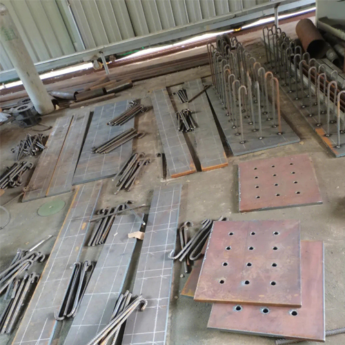 有哪些其他因素会影响泰安预埋件位置的确定？